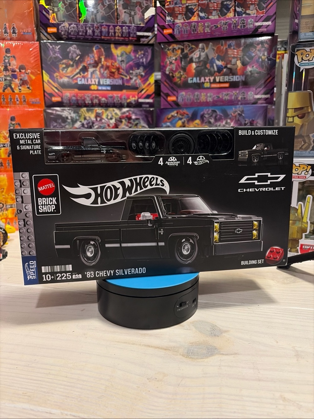 Hot Wheels Mattel Brick Shop '83 Chevy Silverado Building Set - Black